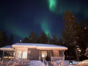 4 bedrooms! Hillside House close to Santa Claus Village Rovaniemi